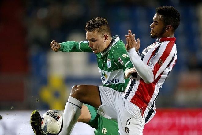 巴萨出场数 巴萨出场数