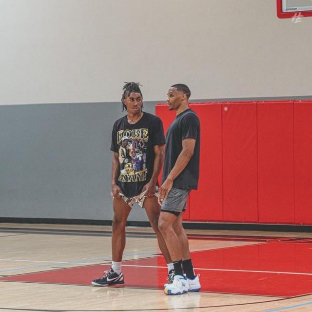 勇士更重 勇士更重